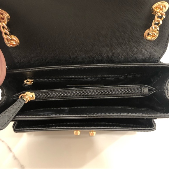 Michael Kors Black Crossbody Bag with Gold Chain - Picture 4 of 5